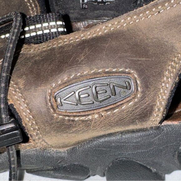 Keen Daytona Men’s Brown Leather Waterproof Sandals size 9.5 preowned main image 4